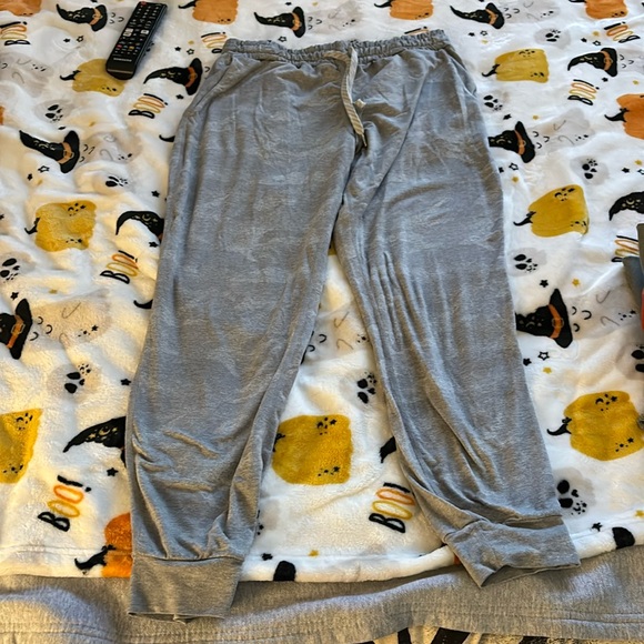 Vuori Pants - Vuori Performance Joggers